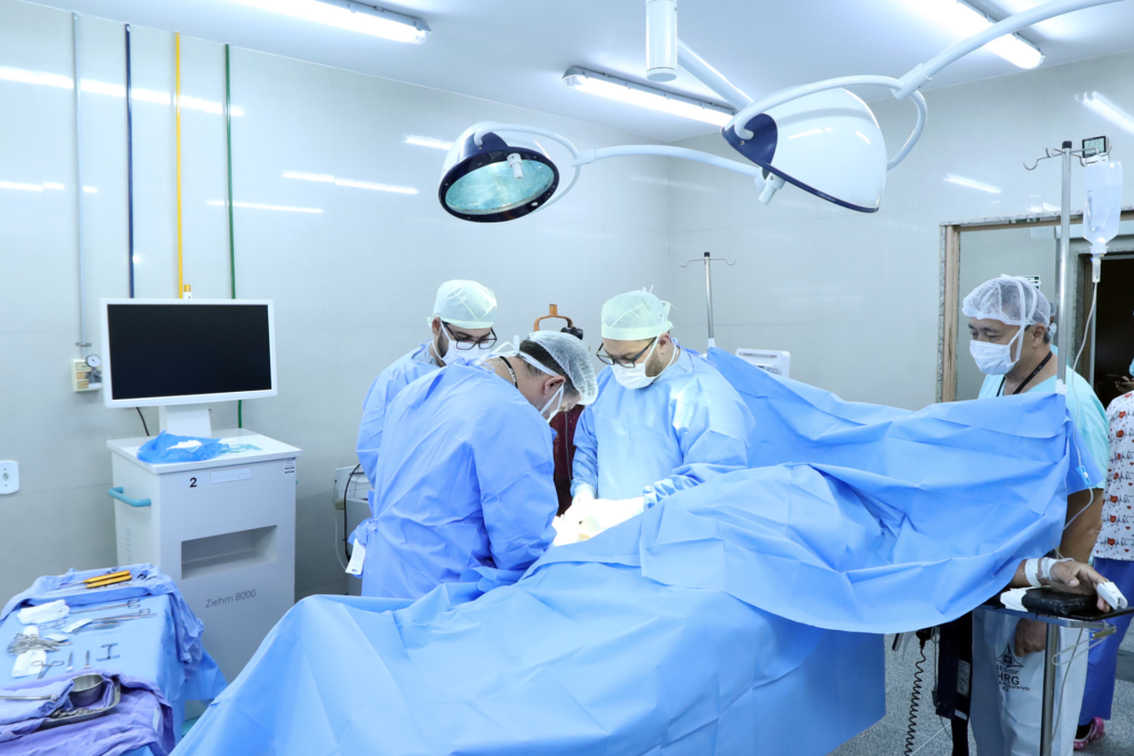 image-1024x683 Hospital Regional do Gama abre terceiro turno para atender pacientes de ortopedia