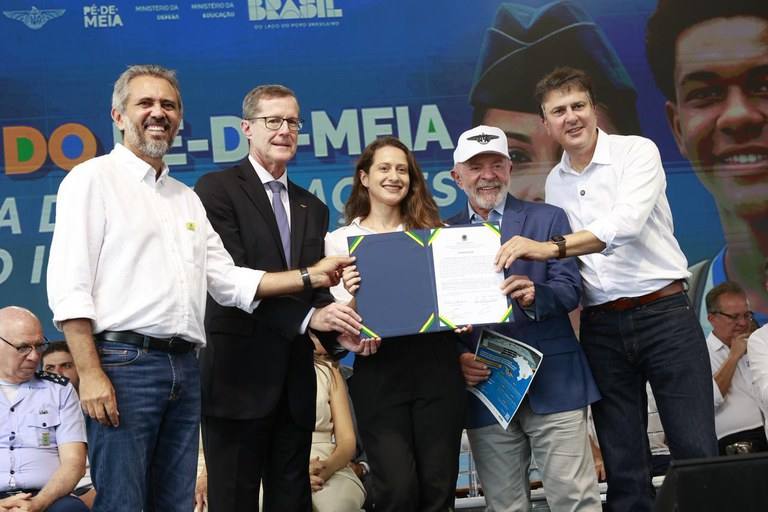 image Governo inaugura alojamento estudantil do ITA Ceará